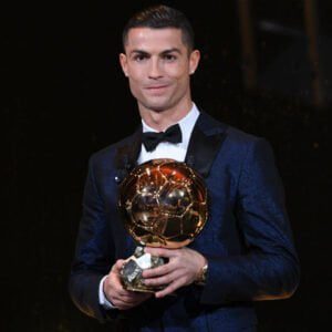 رونالدو الكرة الذهبية