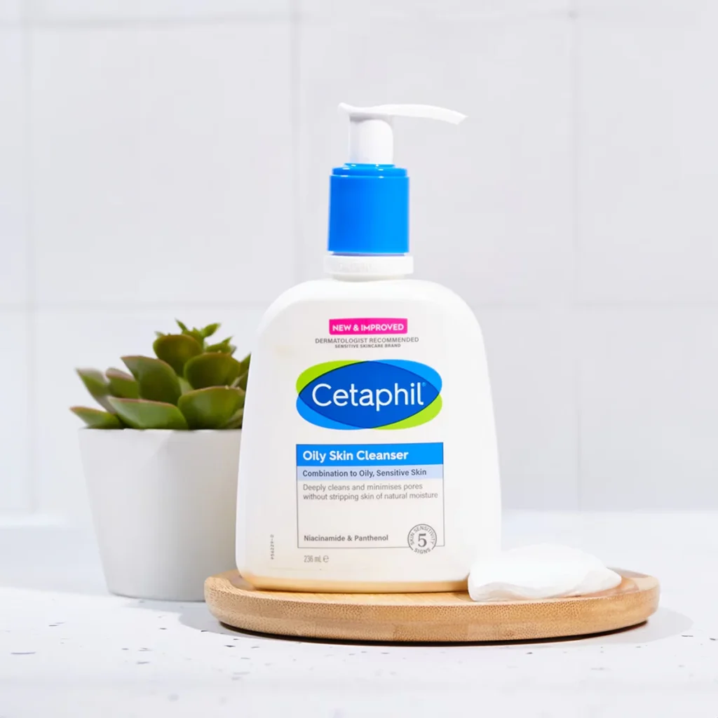 غسول سيتافيل للبشرة الدهنية